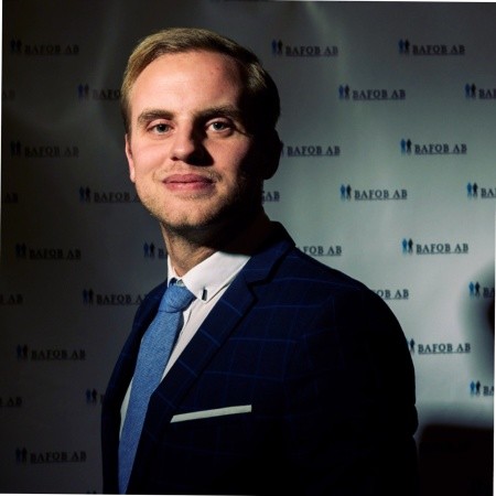 Tobias Uller